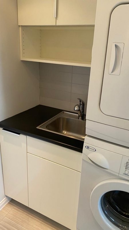 SOLD**3000 Bathurst St. #804 - $518,000