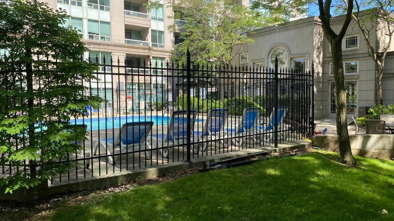 8 Covington Rd apt. 309 - $618,000