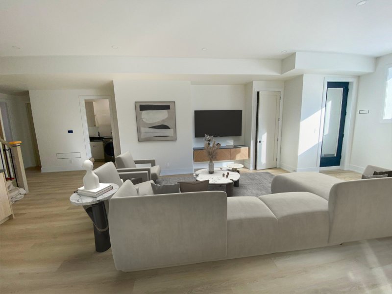 137 Bannocburn Ave - $4,018,000