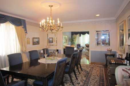 ***SOLD***   115 LAURELCREST AVE -A BEAUTY