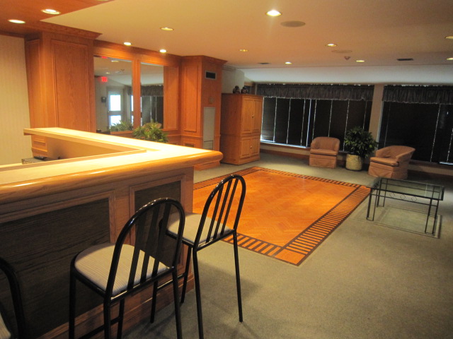 SOLD - 6 DAYS @ 100% - 271 RIDLEY BLVD