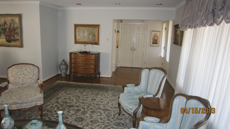 **SOLD ** $765,000 **61 CLANTON ***($729,000)