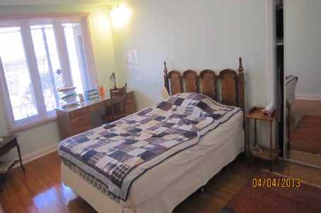 122 HOVE ST. SOLD $835,000*** BUNGALOW**