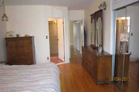 122 HOVE ST. SOLD $835,000*** BUNGALOW**