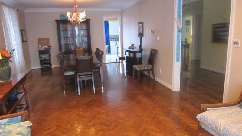 SOLD IN 1 DAY!!!  316 JOICEY BLV $1,366,000